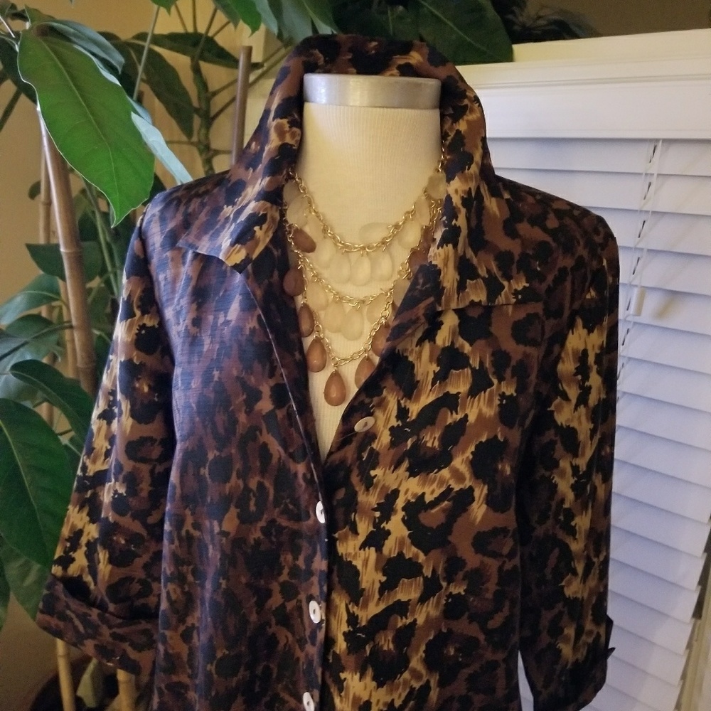 Dress - Picture 2 of 3